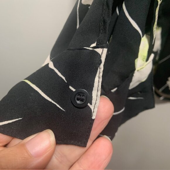 Vera Wang Floral Flowy Classic Workwear Business Casual Blouse - Size XXL - Picture 4 of 7